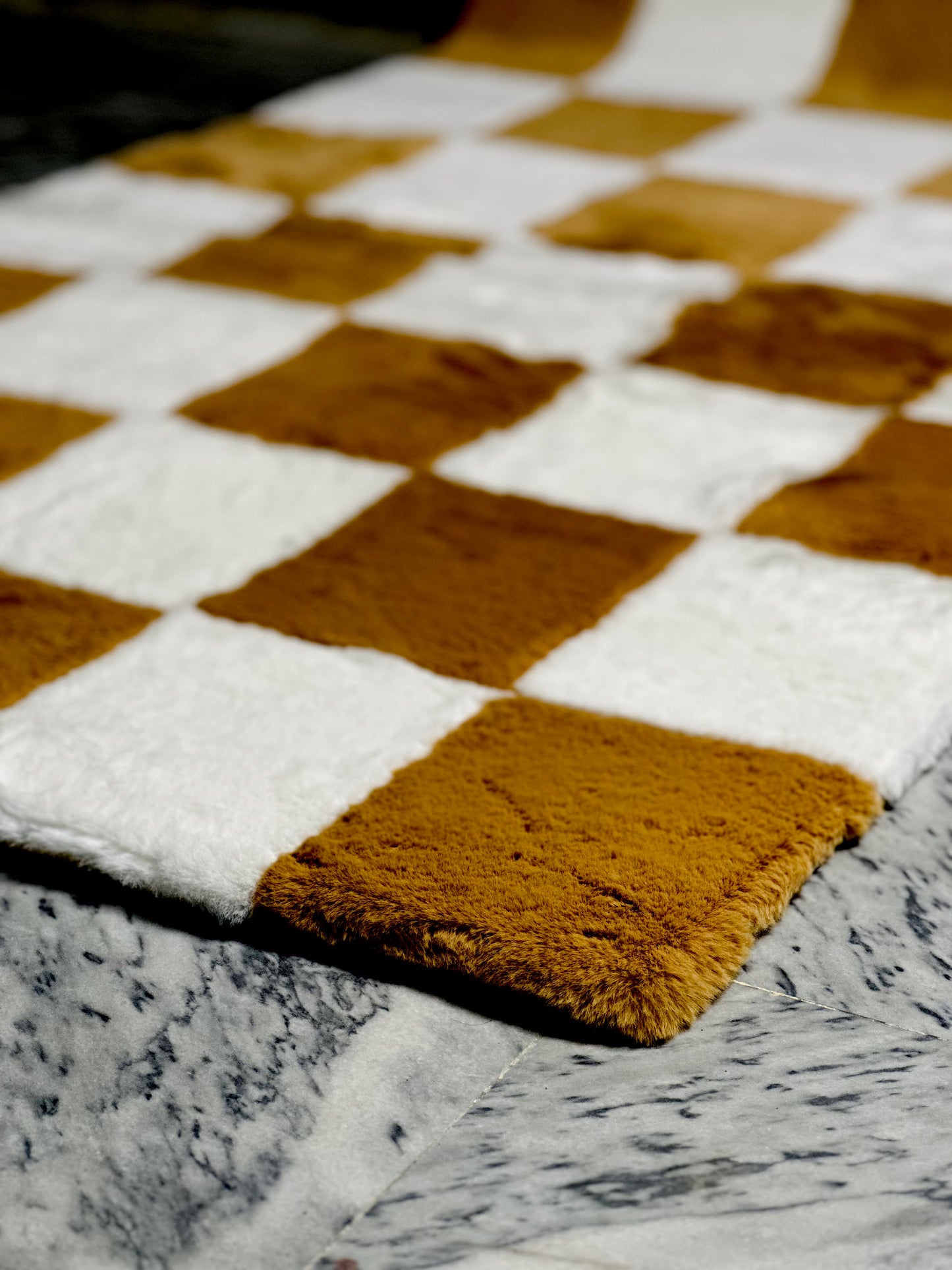 Premium Fuzzy Rug ( Black and White / Bronze and White)